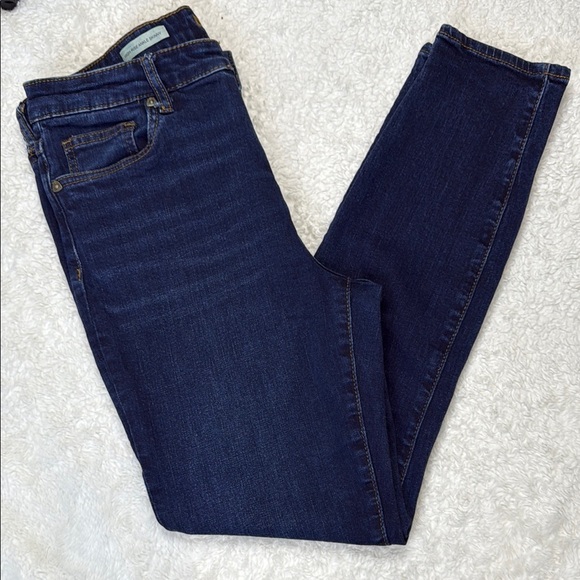 Kut from the Kloth Denim - KUT FROM THE KLOTH | SIZE 8 | Dark Blue stretching Women's Jeans 👖